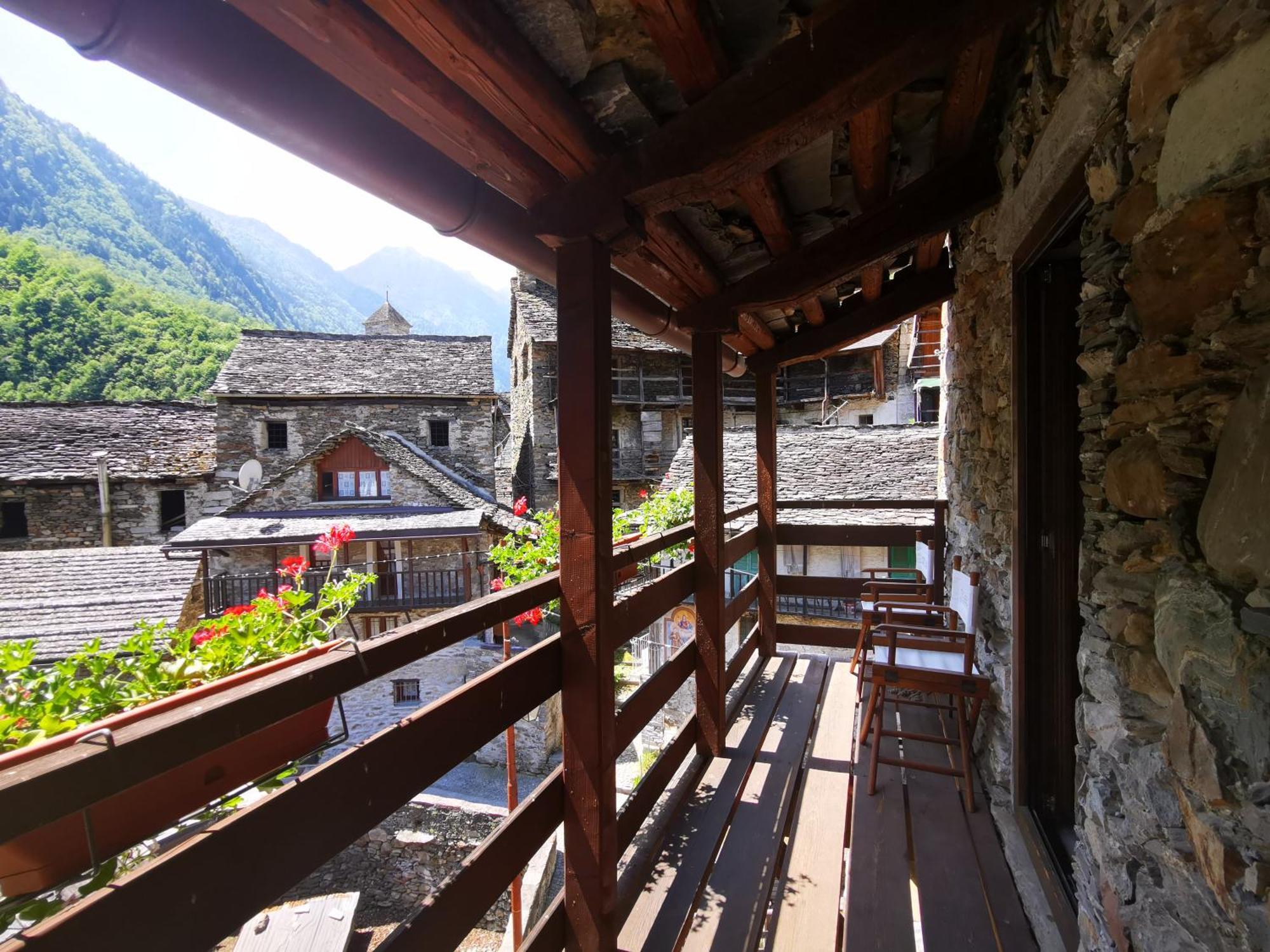 Dimora Storica Casa Vanni Villadossola ภายนอก รูปภาพ