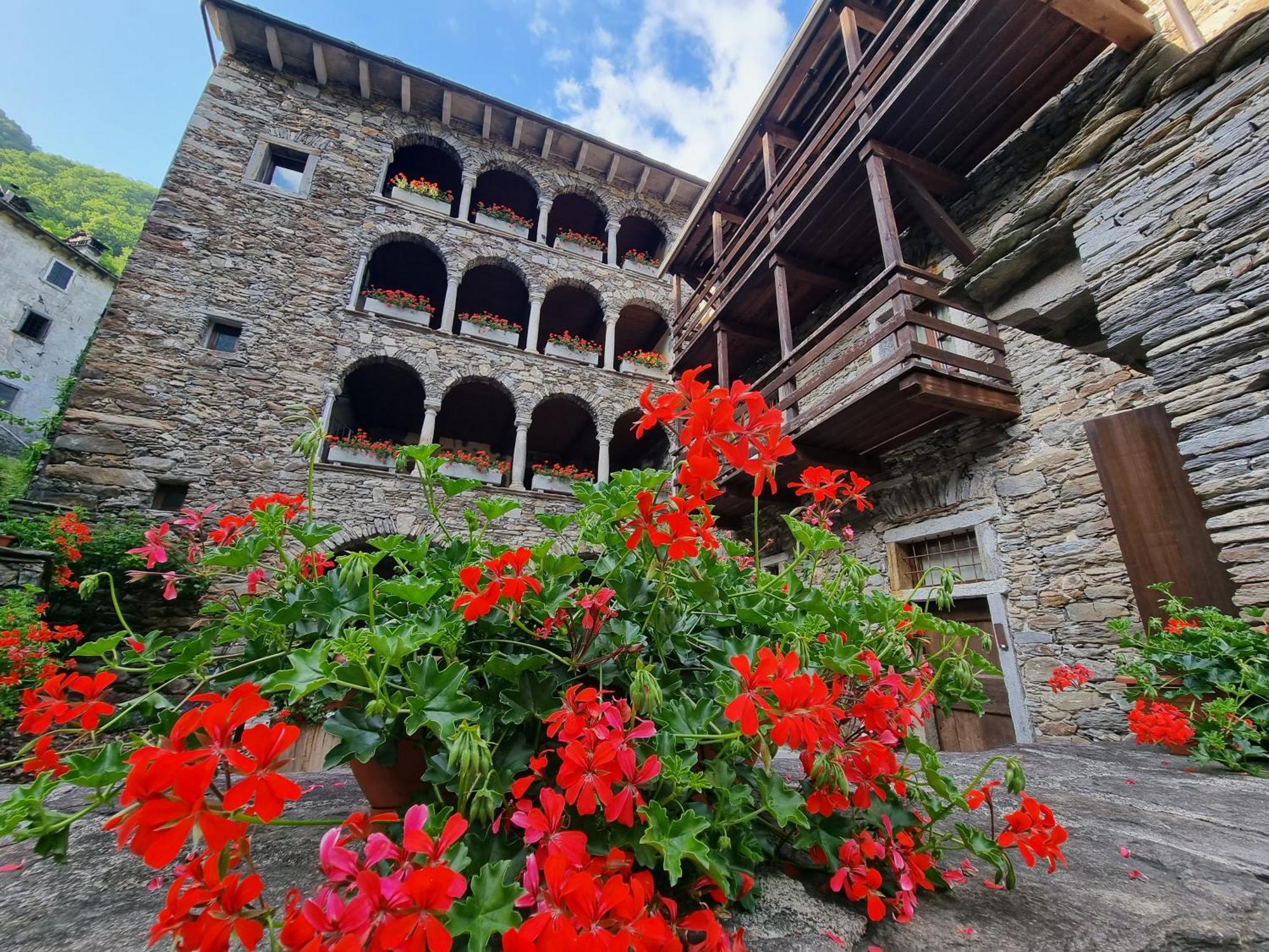 Dimora Storica Casa Vanni Villadossola ภายนอก รูปภาพ